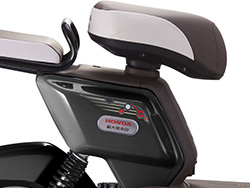 Bình ắc quy Xe đạp điện Honda A7 Plus giúp cung cấp năng lượng cho toàn bộ chiếc xe