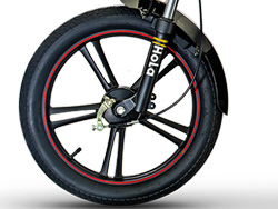 bánh trước Xe đạp điện Hola H1 với thiết kế thông minh