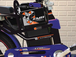 Bình ắc quy Xe đạp điện Everest EM8 được đặt phía dưới yên xe