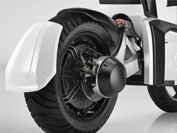 Động cơ Xe điện 3 bánh Doohan iTank với công nghệ đến từ Bosch