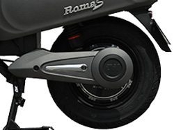 Động cơ Xe máy điện Dkbike Vespa Roma S với công suất 100oW mạnh mẽ